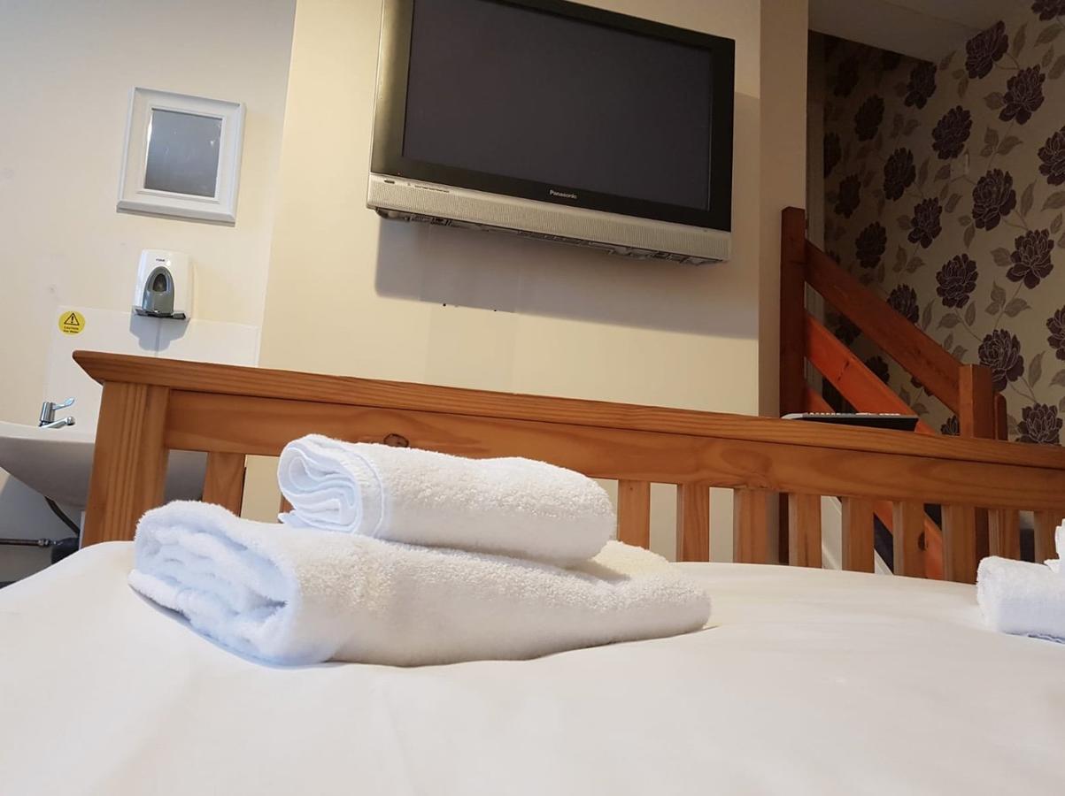ويلينغبوره Finedon Lodge المظهر الخارجي الصورة
