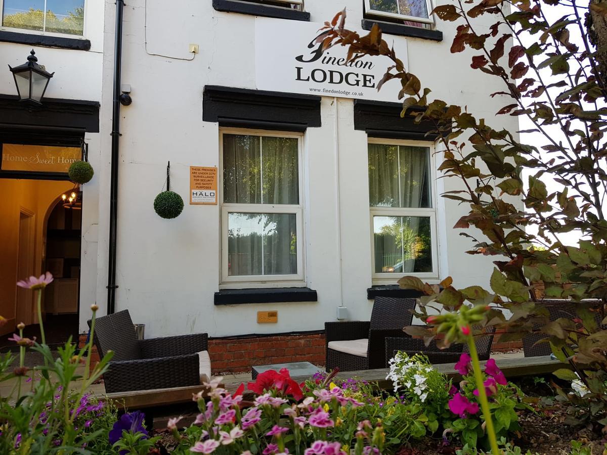 ويلينغبوره Finedon Lodge المظهر الخارجي الصورة