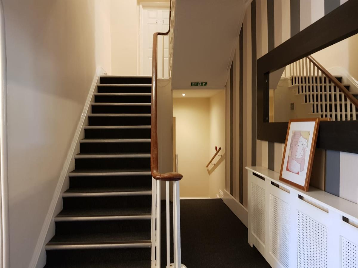 ويلينغبوره Finedon Lodge المظهر الخارجي الصورة